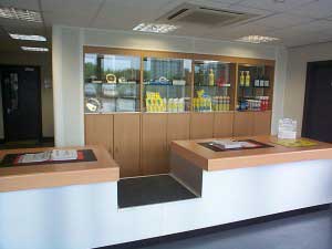 Retail_Display_Counter