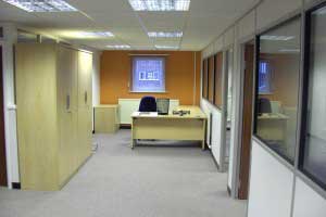 Part_Glazed_Partitioning_Walls