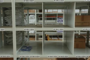 Pigeon_Hole_Euro_Shelving