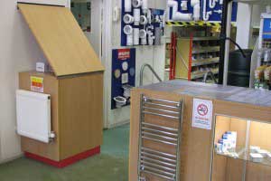 Plumbing_Display_Counter_Hatch