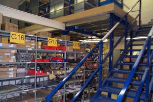 Raised_Storage_Platform1