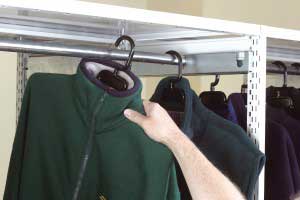 Stormor_Hanging_Garment_Rails