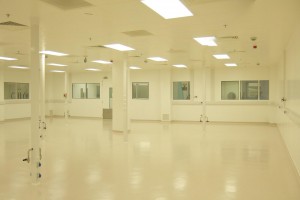 Titan_Cleanroom_Partitions_12